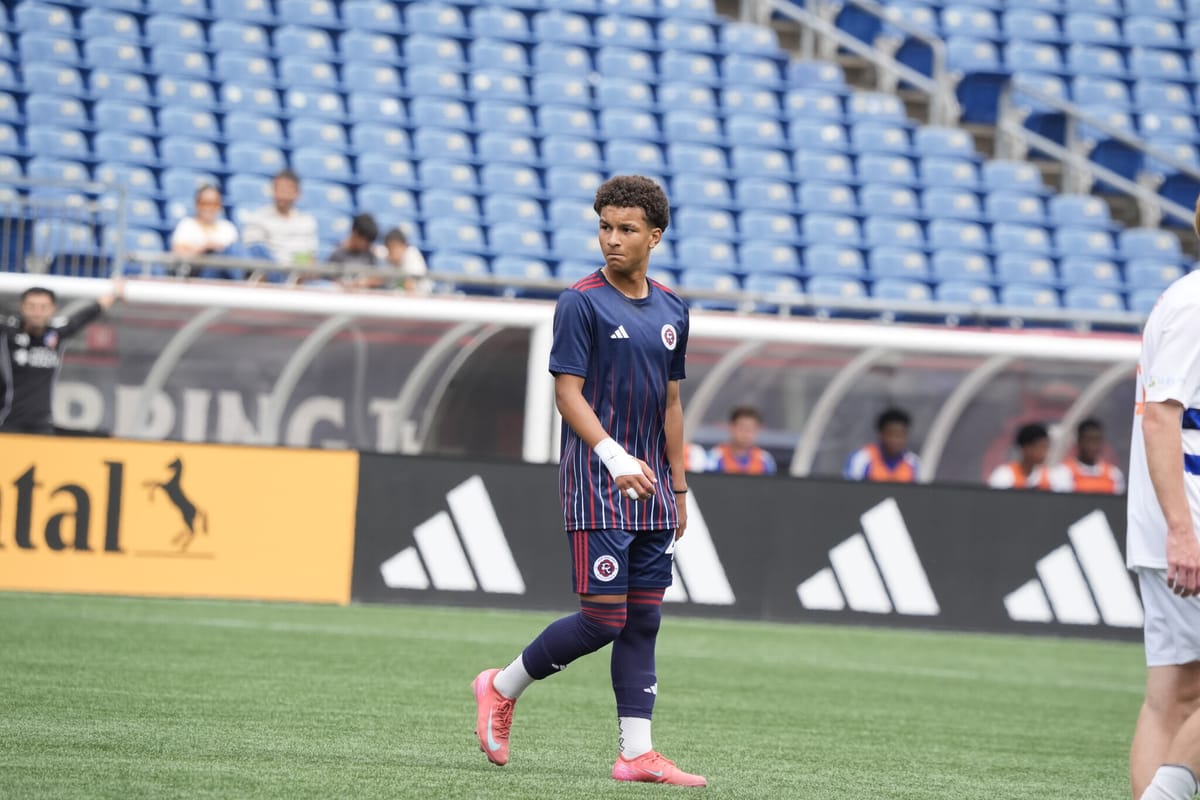 Revolution II Sign Judah Siqueira Post feature image