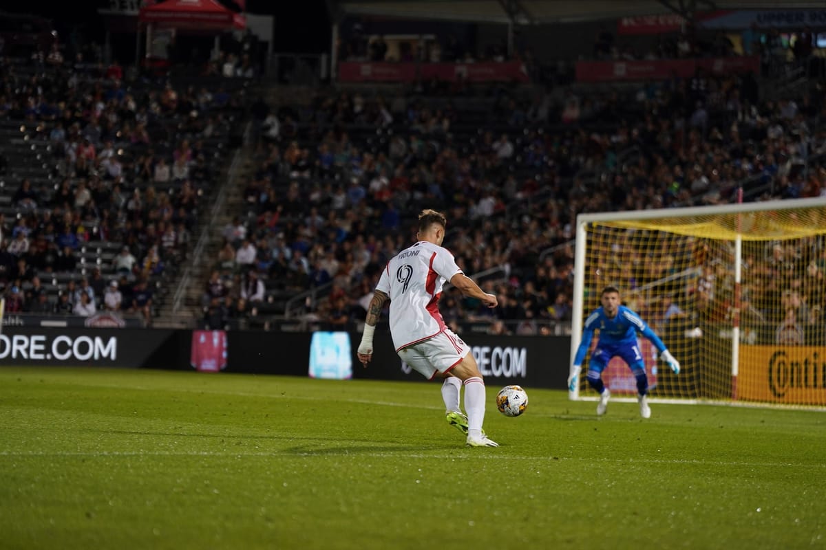 Clint Peay on Giacomo Vrioni: "I Think He's Fine Either Way" Post feature image