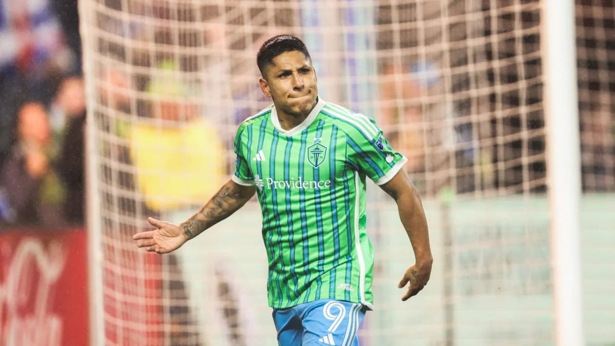 Report: New England Revolution Nearly Acquired Raul Ruidiaz Post feature image