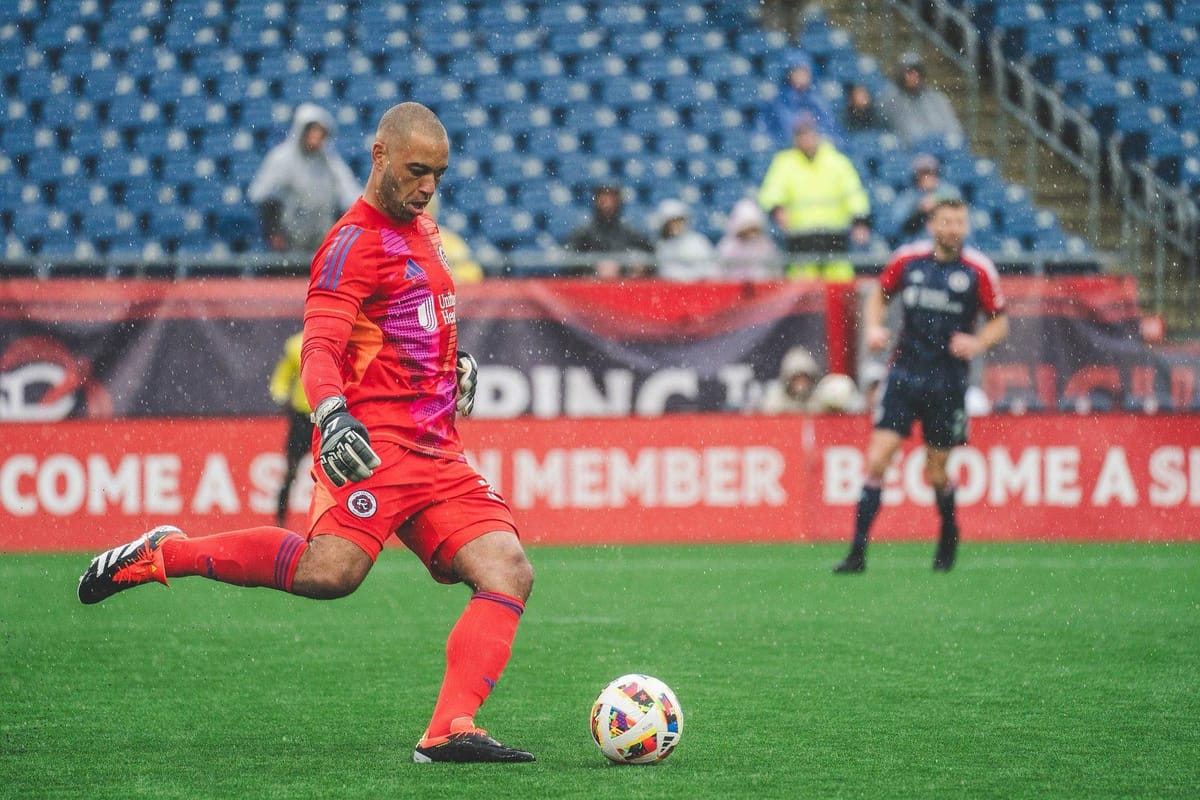 Earl Edwards Jr. Has Valiant Fill-in Performance Post feature image