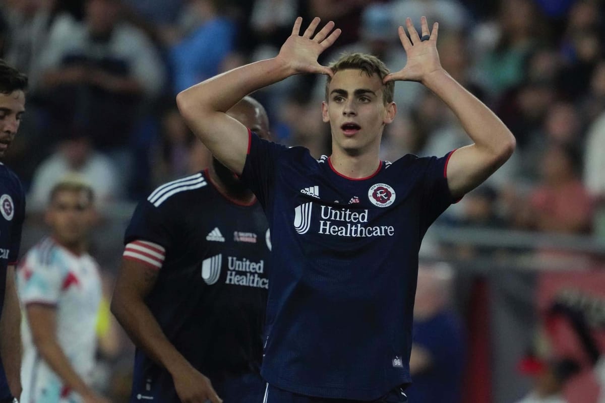 Noel Buck Talks About Prom and Graduation Post feature image