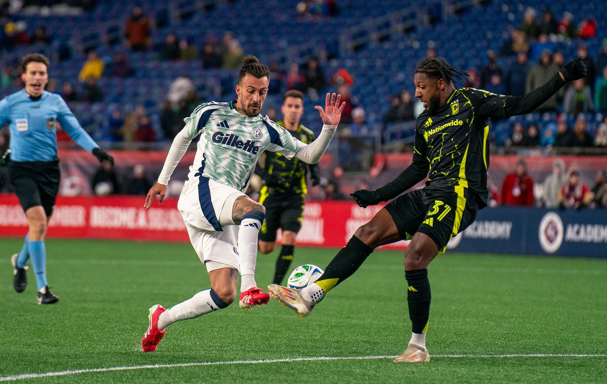 Revolution Notebook: Final Third Drills, Maxi Urruti, and Set Pieces Post image