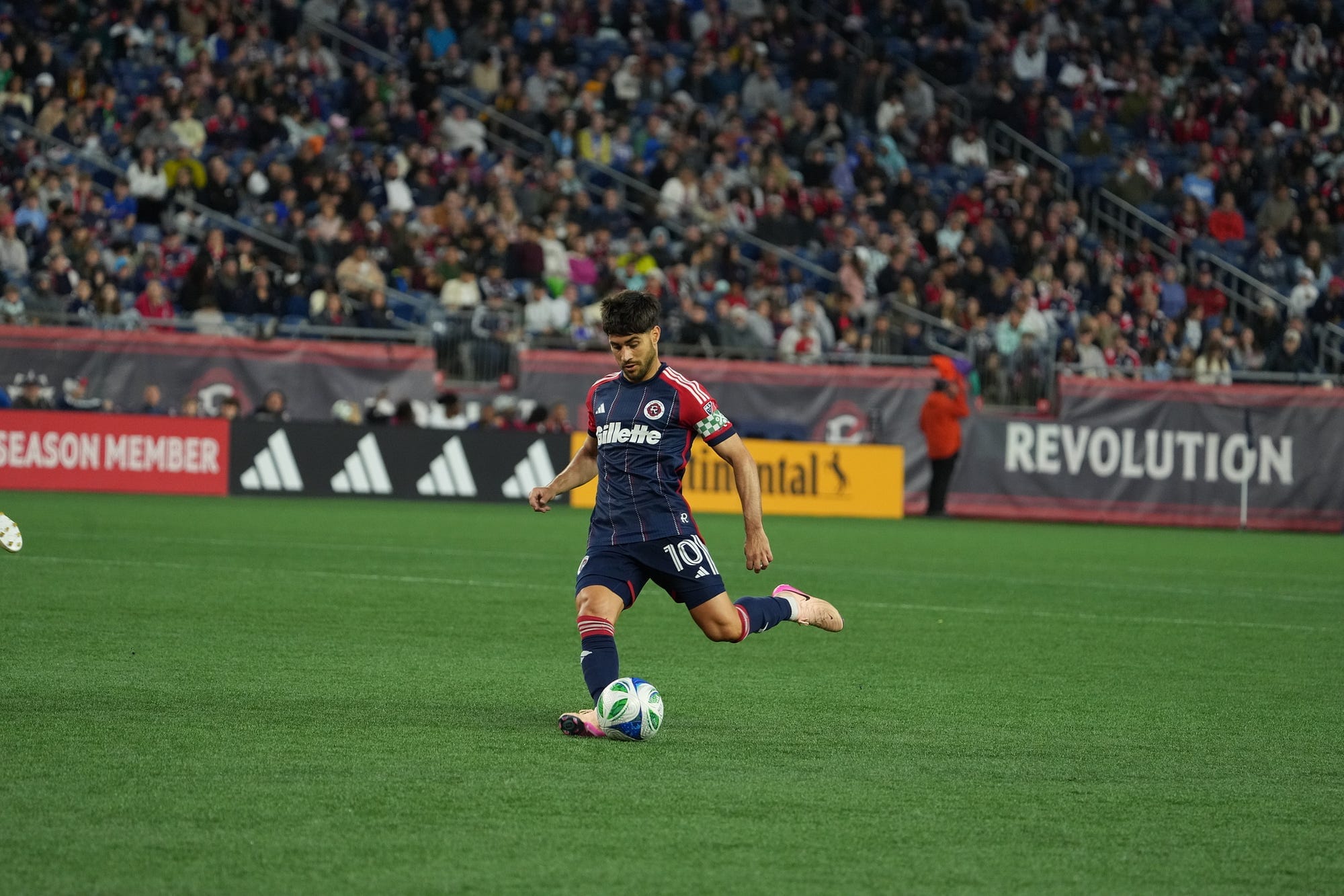 Carles Gil Optimsitic That 2025 "Can Be A Good Season” For The Revolution Post image