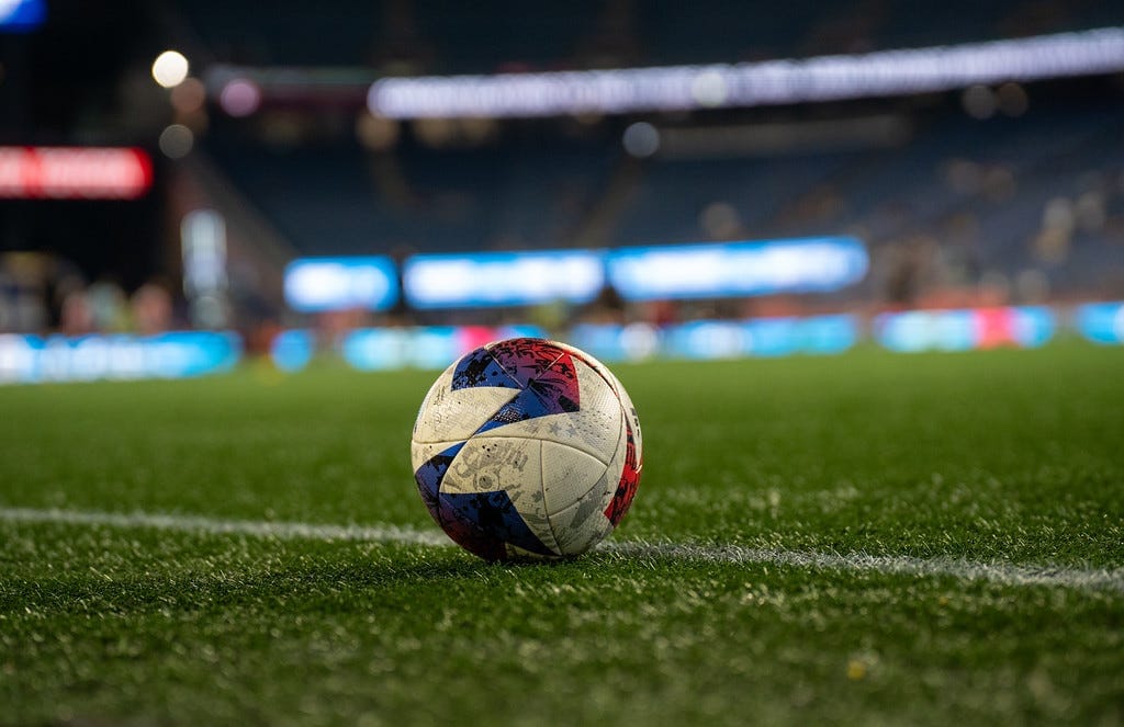 Revolution Notebook: Welcome to the Jungle Post image