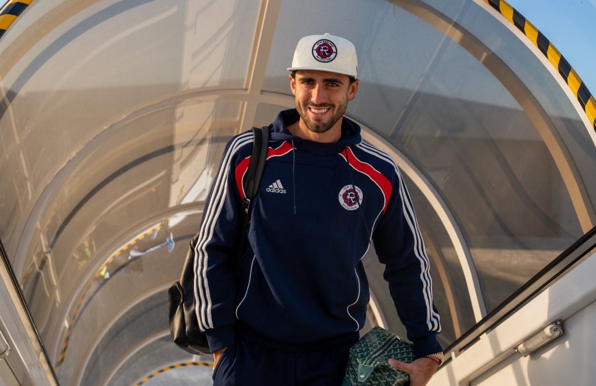 Leo Campana And Carles Gil Already Developing Chemistry Post image