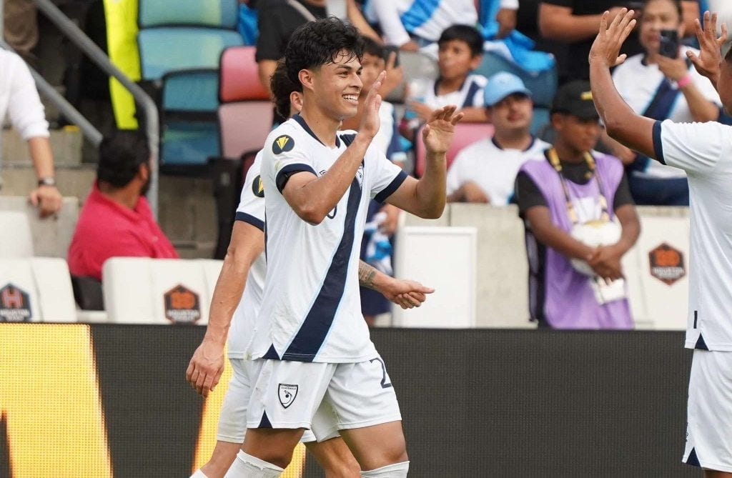 Former Revolution Wingers Square Off in Crazy Gold Cup Quarterfinal  Post image