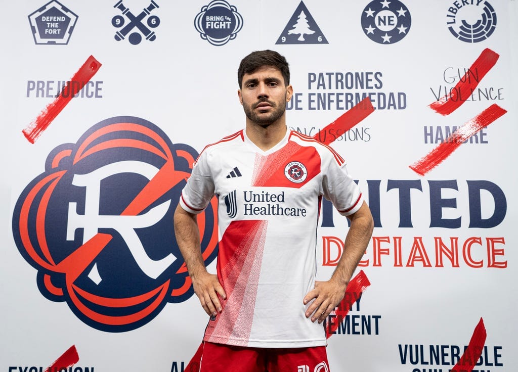 The Blazing Musket Roundtable: Grading the Defiance Kit Post image