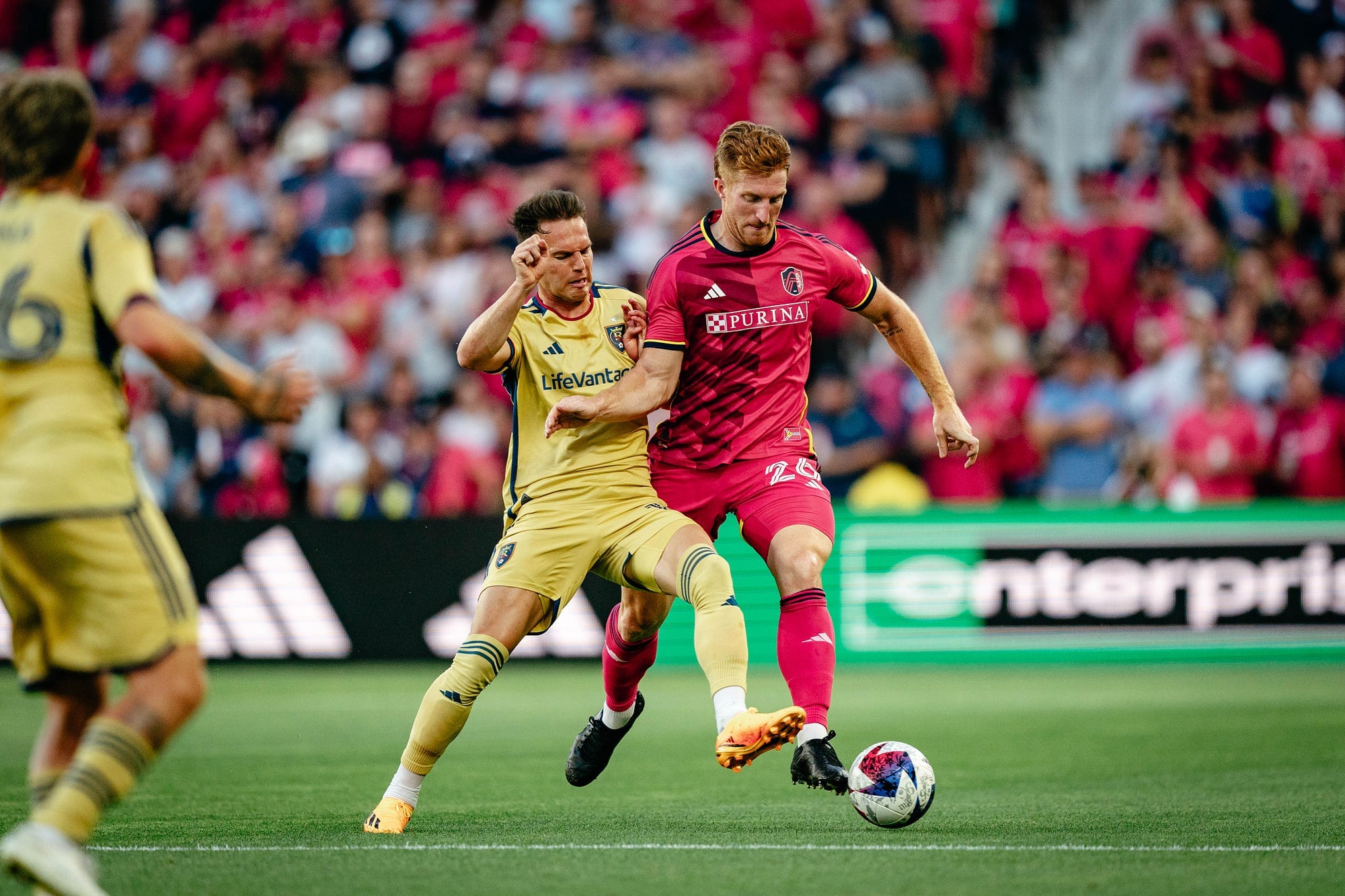 Tim Parker "Pretty Suprised" To Be Traded From St. Louis Midseason Post feature image